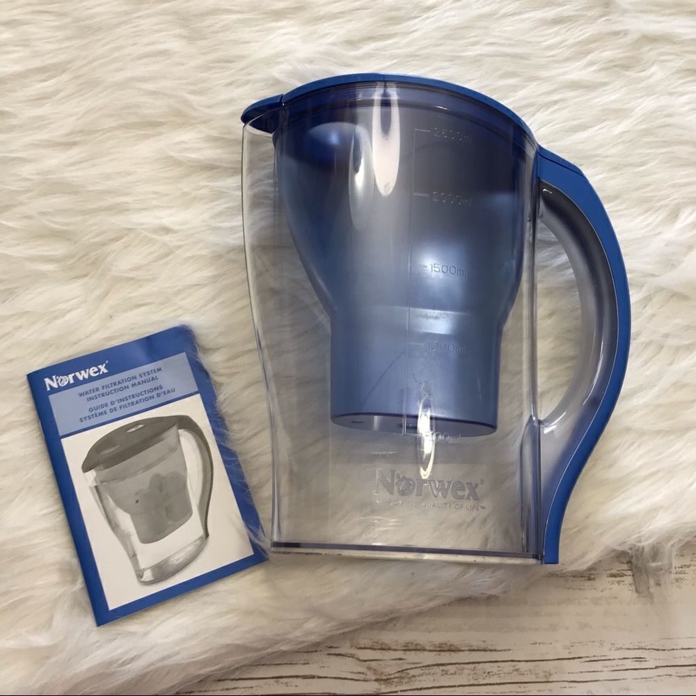Norwex Water Filtration System Water Pitcher